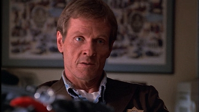 ROSWELL_-_E1X01_PILOT_299.jpg