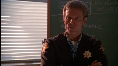 ROSWELL_-_E1X01_PILOT_303.jpg