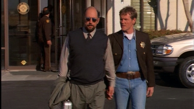 ROSWELL_-_E1X01_PILOT_343.jpg