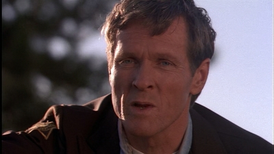 ROSWELL_-_E1X01_PILOT_391.jpg