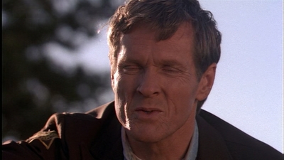 ROSWELL_-_E1X01_PILOT_403.jpg
