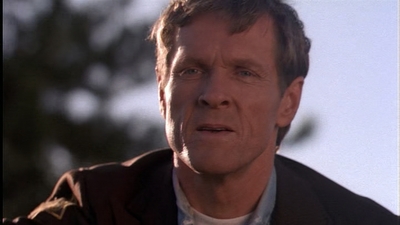ROSWELL_-_E1X01_PILOT_409.jpg