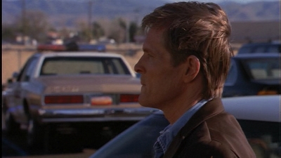ROSWELL_-_E1X01_PILOT_413.jpg