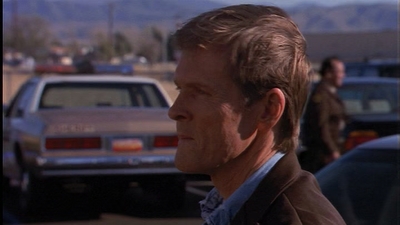 ROSWELL_-_E1X01_PILOT_415.jpg