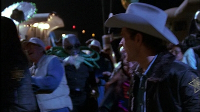 ROSWELL_-_E1X01_PILOT_419.jpg