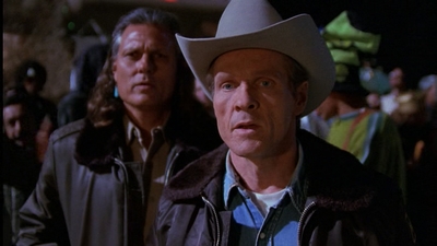 ROSWELL_-_E1X01_PILOT_434.jpg