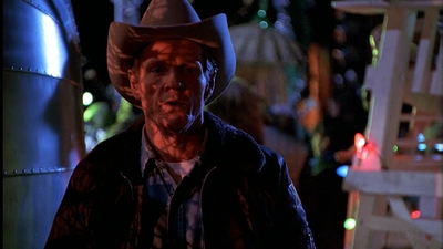 ROSWELL_-_E1X01_PILOT_451.jpg