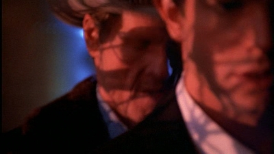 ROSWELL_-_E1X01_PILOT_471.jpg