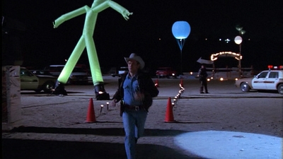 ROSWELL_-_E1X01_PILOT_507.jpg