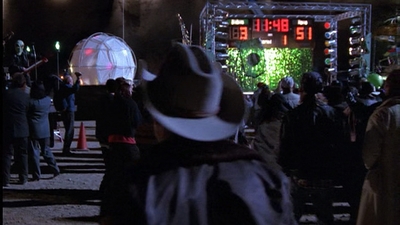 ROSWELL_-_E1X01_PILOT_534.jpg
