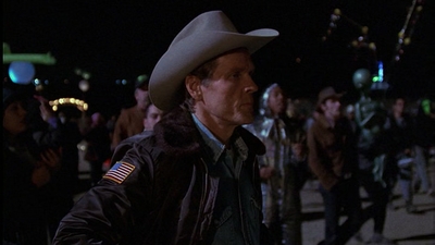 ROSWELL_-_E1X01_PILOT_553.jpg