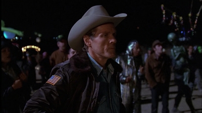 ROSWELL_-_E1X01_PILOT_554.jpg