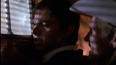 ROSWELL_-_E1X01_PILOT_613.jpg