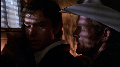 ROSWELL_-_E1X01_PILOT_621.jpg