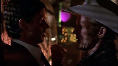 ROSWELL_-_E1X01_PILOT_627.jpg