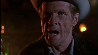 ROSWELL_-_E1X01_PILOT_641.jpg