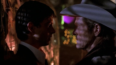 ROSWELL_-_E1X01_PILOT_664.jpg