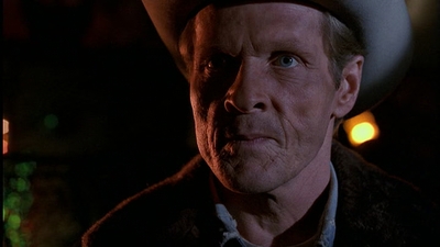 ROSWELL_-_E1X01_PILOT_708.jpg