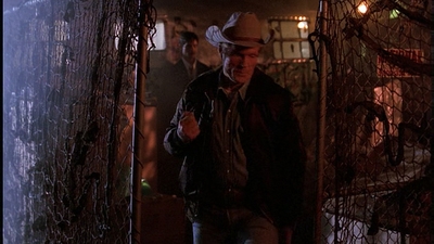 ROSWELL_-_E1X01_PILOT_720.jpg