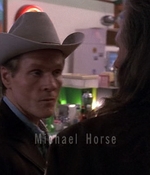 ROSWELL_-_E1X01_PILOT_031.jpg