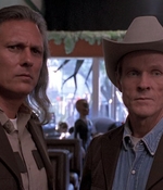 ROSWELL_-_E1X01_PILOT_048.jpg