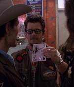 ROSWELL_-_E1X01_PILOT_088.jpg