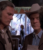 ROSWELL_-_E1X01_PILOT_091.jpg