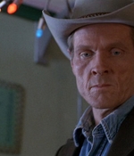 ROSWELL_-_E1X01_PILOT_110.jpg