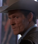 ROSWELL_-_E1X01_PILOT_121.jpg