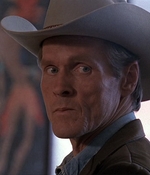 ROSWELL_-_E1X01_PILOT_126.jpg