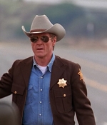 ROSWELL_-_E1X01_PILOT_135.jpg