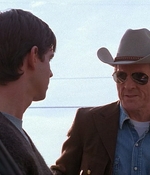 ROSWELL_-_E1X01_PILOT_142.jpg