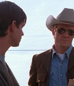 ROSWELL_-_E1X01_PILOT_154.jpg