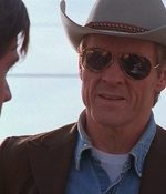 ROSWELL_-_E1X01_PILOT_162.jpg