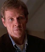 ROSWELL_-_E1X01_PILOT_205.jpg