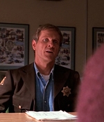 ROSWELL_-_E1X01_PILOT_213.jpg