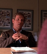 ROSWELL_-_E1X01_PILOT_218.jpg