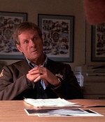ROSWELL_-_E1X01_PILOT_255.jpg