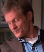 ROSWELL_-_E1X01_PILOT_292.jpg