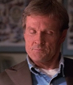 ROSWELL_-_E1X01_PILOT_293.jpg