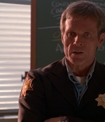 ROSWELL_-_E1X01_PILOT_300.jpg