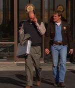 ROSWELL_-_E1X01_PILOT_327.jpg