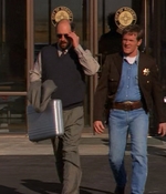 ROSWELL_-_E1X01_PILOT_331.jpg