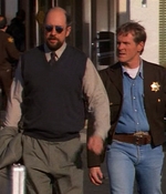 ROSWELL_-_E1X01_PILOT_342.jpg
