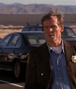 ROSWELL_-_E1X01_PILOT_356.jpg