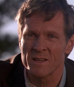 ROSWELL_-_E1X01_PILOT_386.jpg