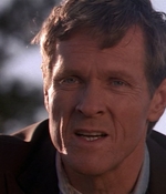 ROSWELL_-_E1X01_PILOT_387.jpg