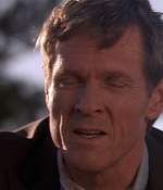 ROSWELL_-_E1X01_PILOT_389.jpg