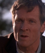 ROSWELL_-_E1X01_PILOT_391.jpg
