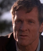 ROSWELL_-_E1X01_PILOT_397.jpg